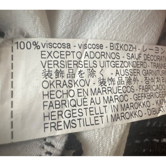 2/$30 ZARA Basic Small White Blouse With Black Lace Trim - Picture 10 of 11